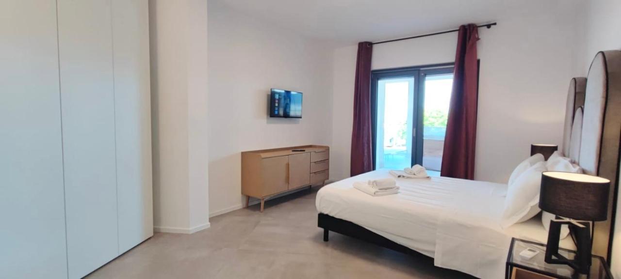 Marisabella Suite Spa 5 Бари Екстериор снимка