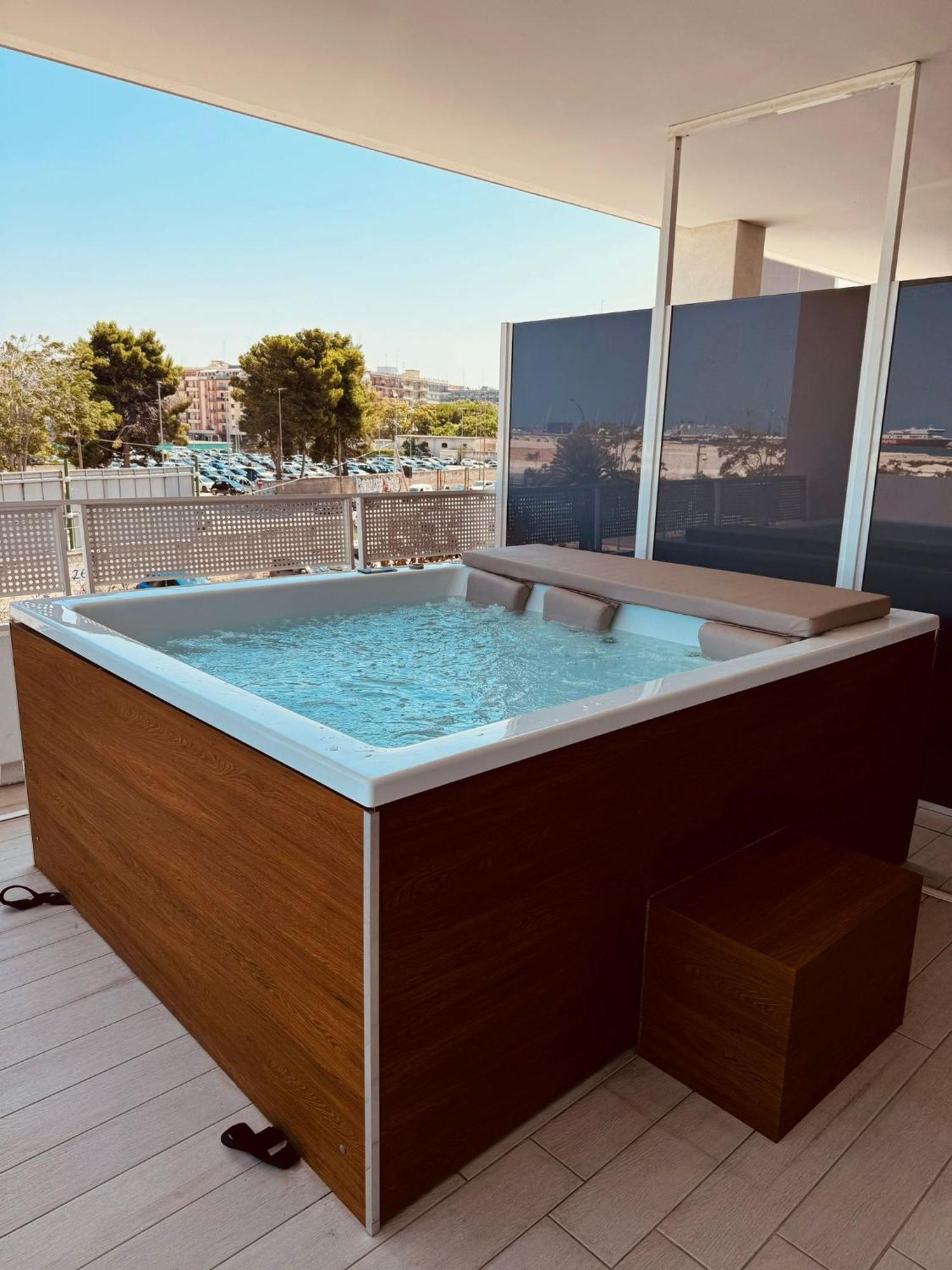 Marisabella Suite Spa 5 Бари Екстериор снимка